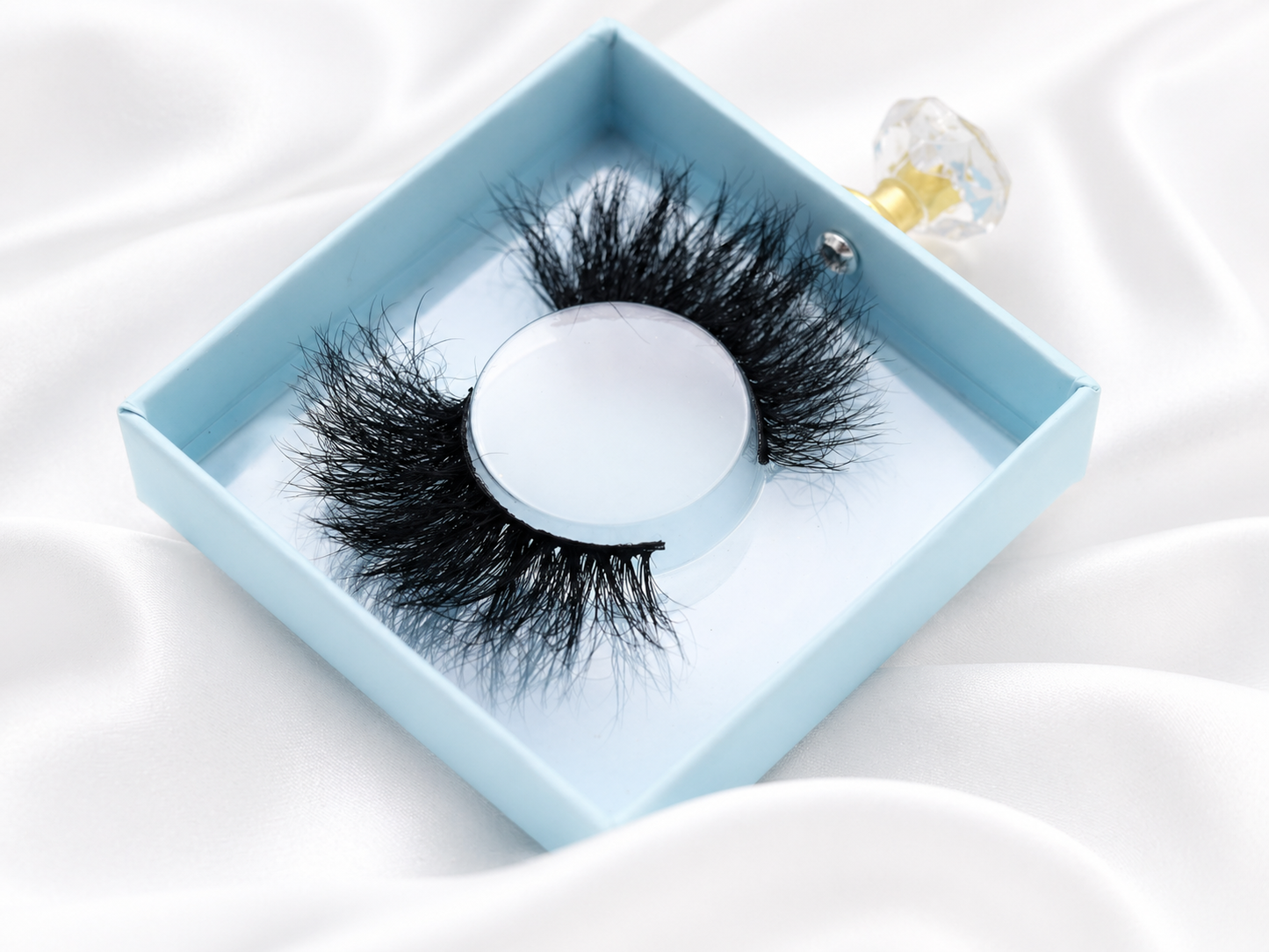 LA | Silk Premium Mink Lashes (Cruelty Free)