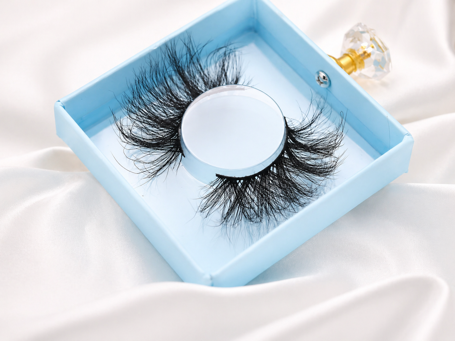 Miami | Silk Premium Mink Lashes (Cruelty Free)