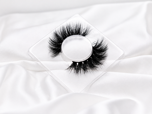Bambi | Silk Premium Mink Lashes (Cruelty Free)