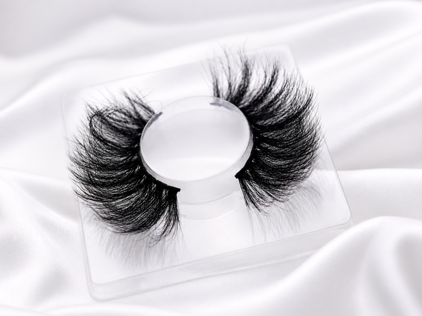 Vegas | Silk Premium Mink Lashes (Cruelty Free)