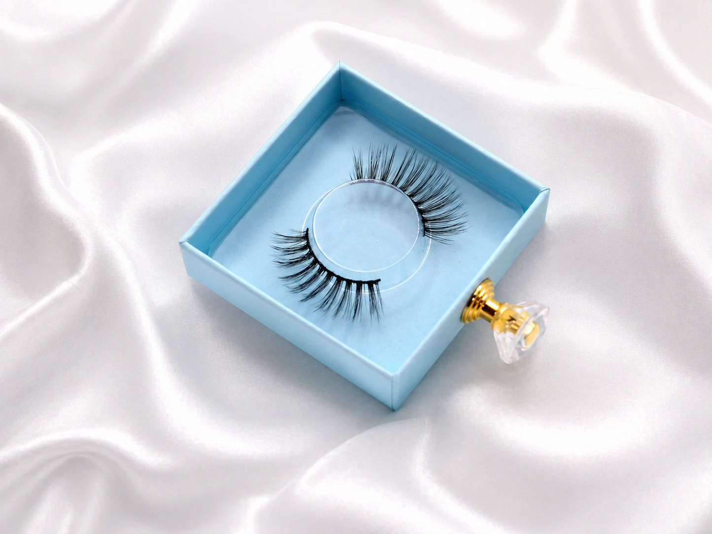 Valerie | 3D Premium Mink Lashes (Cruelty Free)