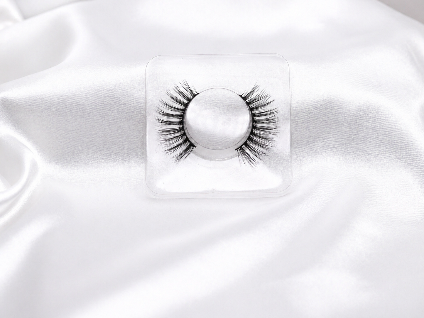 Valerie | 3D Premium Mink Lashes (Cruelty Free)