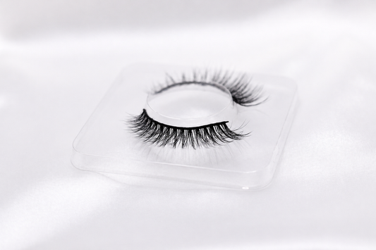 Jackie K | 3D Premium Mink Lashes (Cruelty Free)