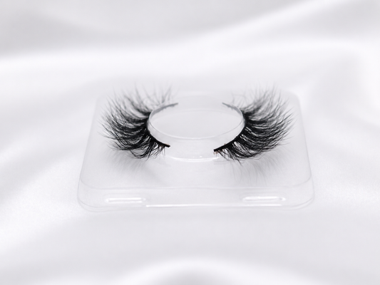 Tiffany | 3D Premium Mink Lashes  (Cruelty Free)