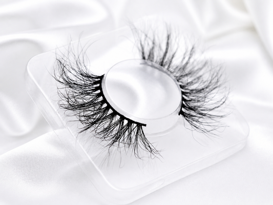 Syd | Premium Mink Lashes (Cruelty Free)