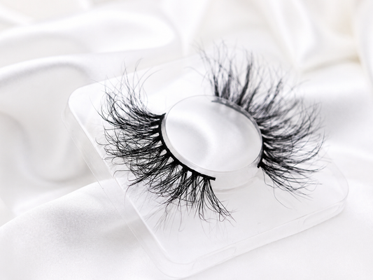 Syd | Premium Mink Lashes  (Cruelty Free)