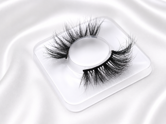 Luxxx | Premium Mink Lashes (Cruelty Free)