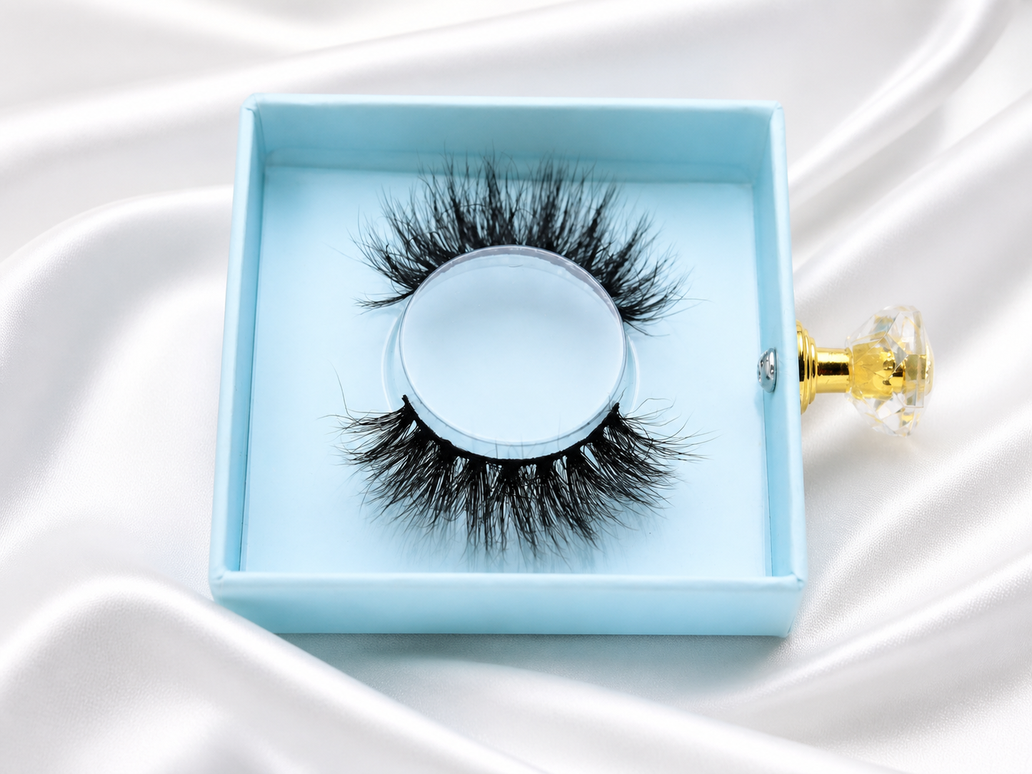 Mischief | Silk Premium Mink Lashes (Cruelty Free)