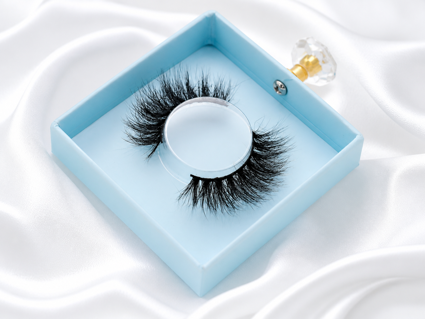 Mischief | Silk Premium Mink Lashes (Cruelty Free)