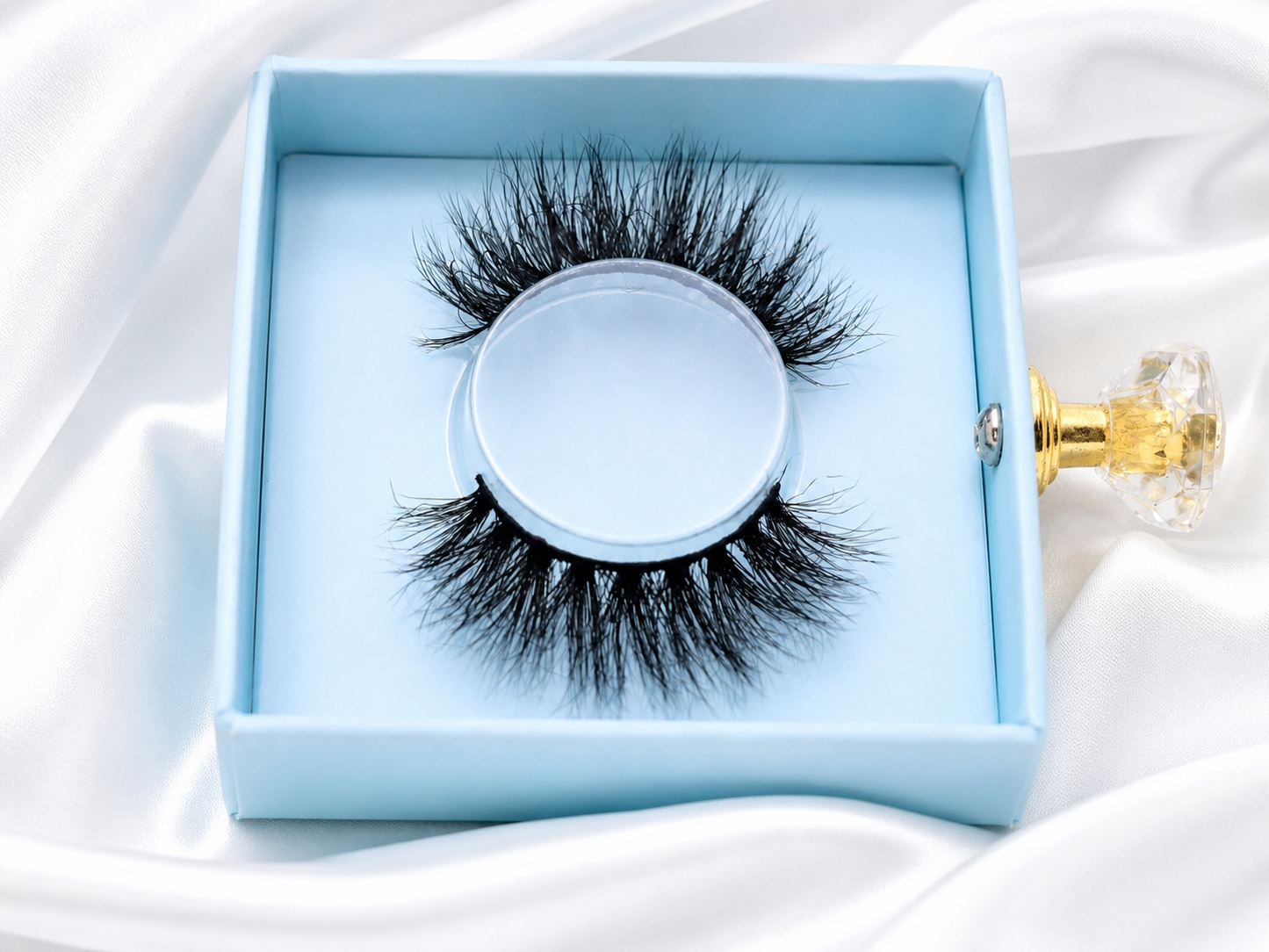 Mischief | Silk Premium Mink Lashes (Cruelty Free)