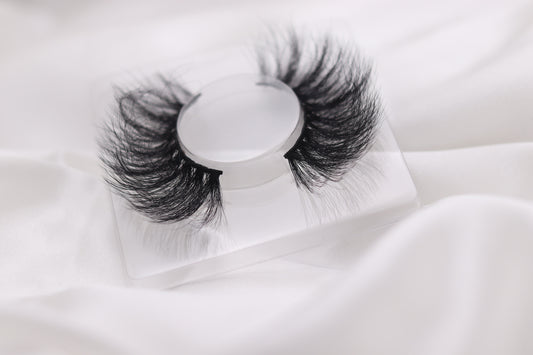 Vegas | Silk Premium Mink Lashes (Cruelty Free)