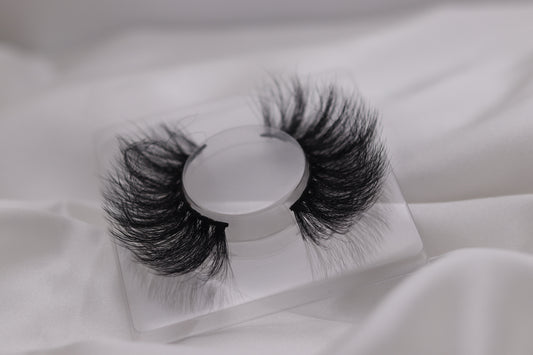 Vegas | Silk Premium Mink Lashes (Cruelty Free)