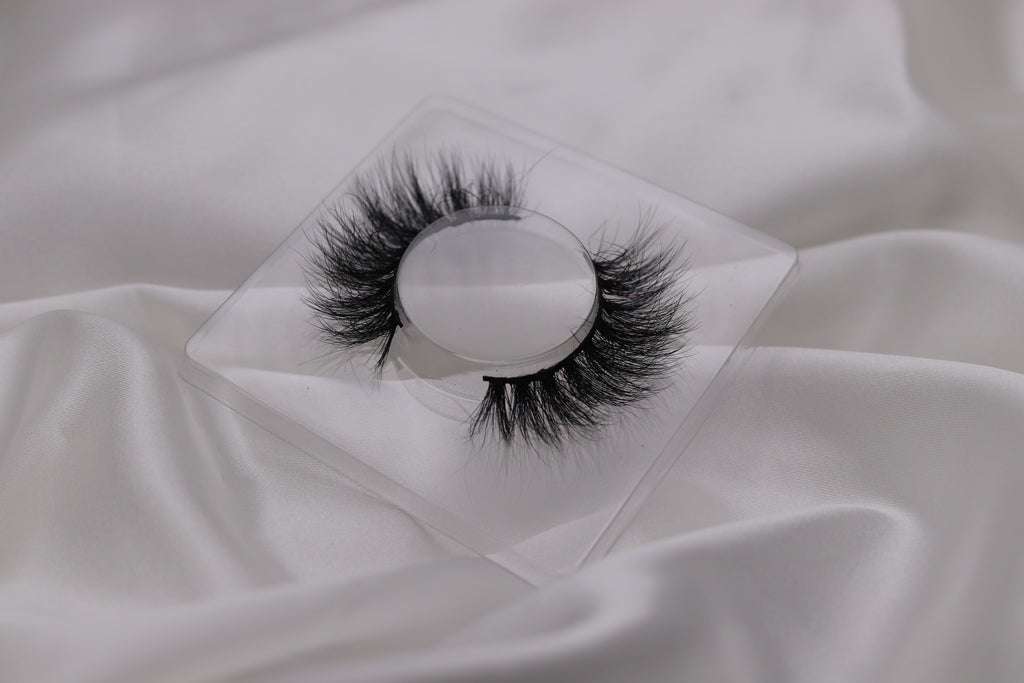 Mischief | Silk Premium Mink Lashes (Cruelty Free)