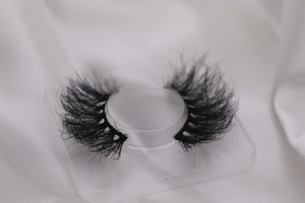 Storm | Premium Mink Lashes (Cruelty Free)