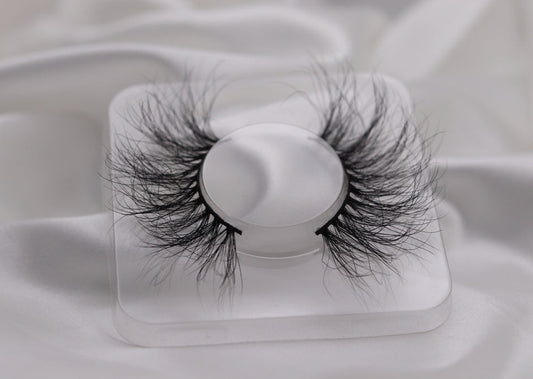 Syd | Premium Mink Lashes  (Cruelty Free)