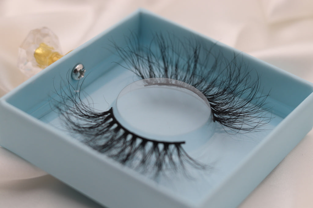 Syd | Premium Mink Lashes  (Cruelty Free)