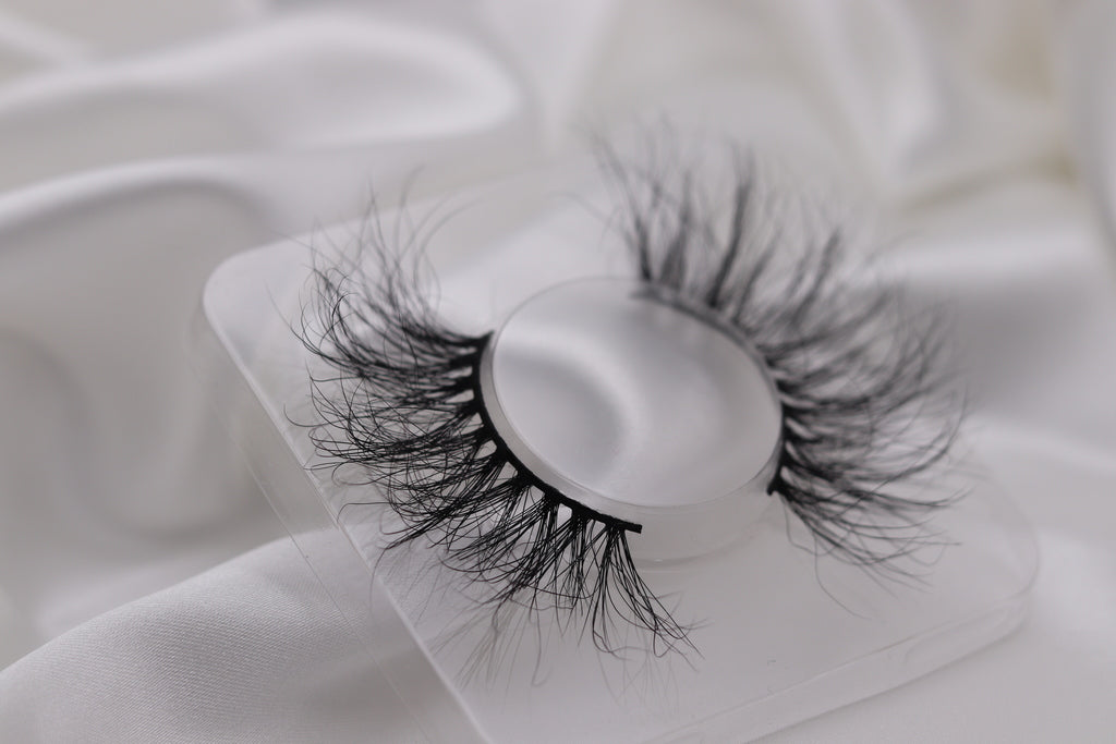 Syd | Premium Mink Lashes  (Cruelty Free)