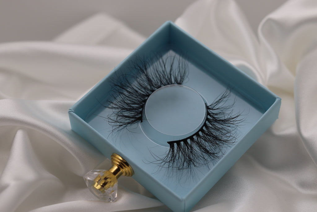 Syd | Premium Mink Lashes  (Cruelty Free)