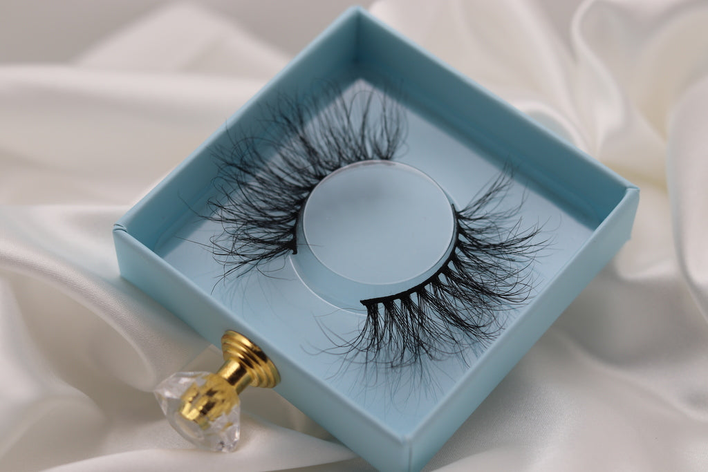 Syd | Premium Mink Lashes  (Cruelty Free)