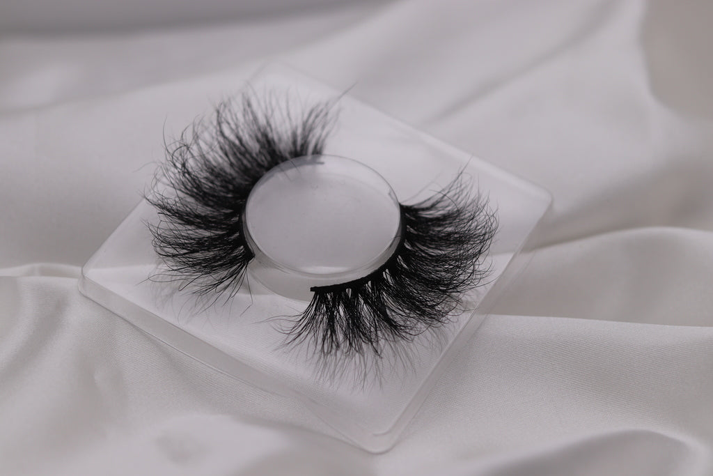 Tango | Silk Premium Mink Lashes  (Cruelty Free)