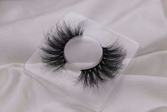 Tango | Silk Premium Mink Lashes  (Cruelty Free)