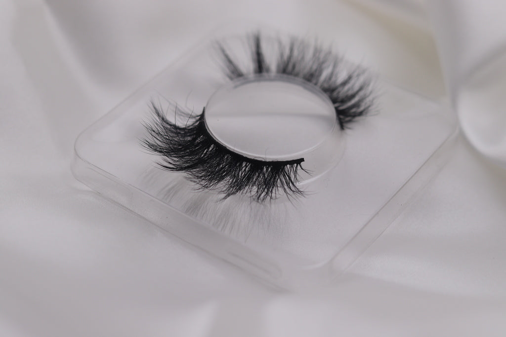 Tiffany | 3D Premium Mink Lashes  (Cruelty Free)
