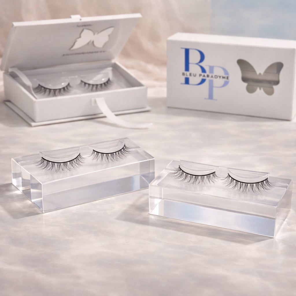 Real Bleu Paradyme white butterfly lash packaging and clear lash trays