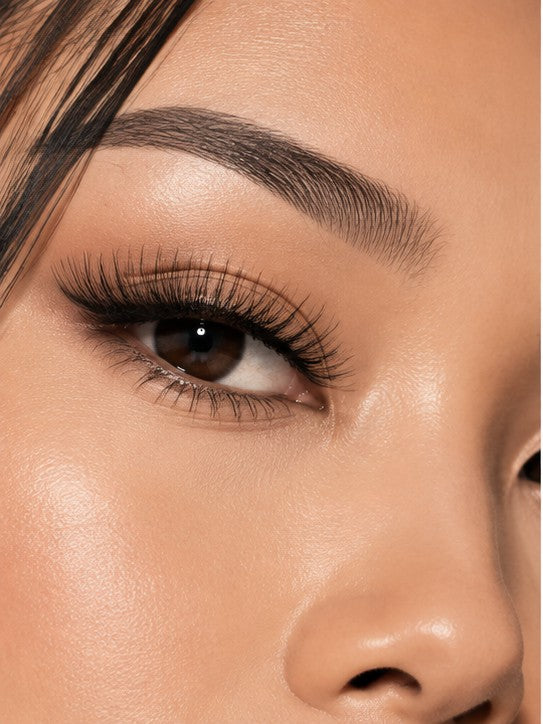 natural lash look