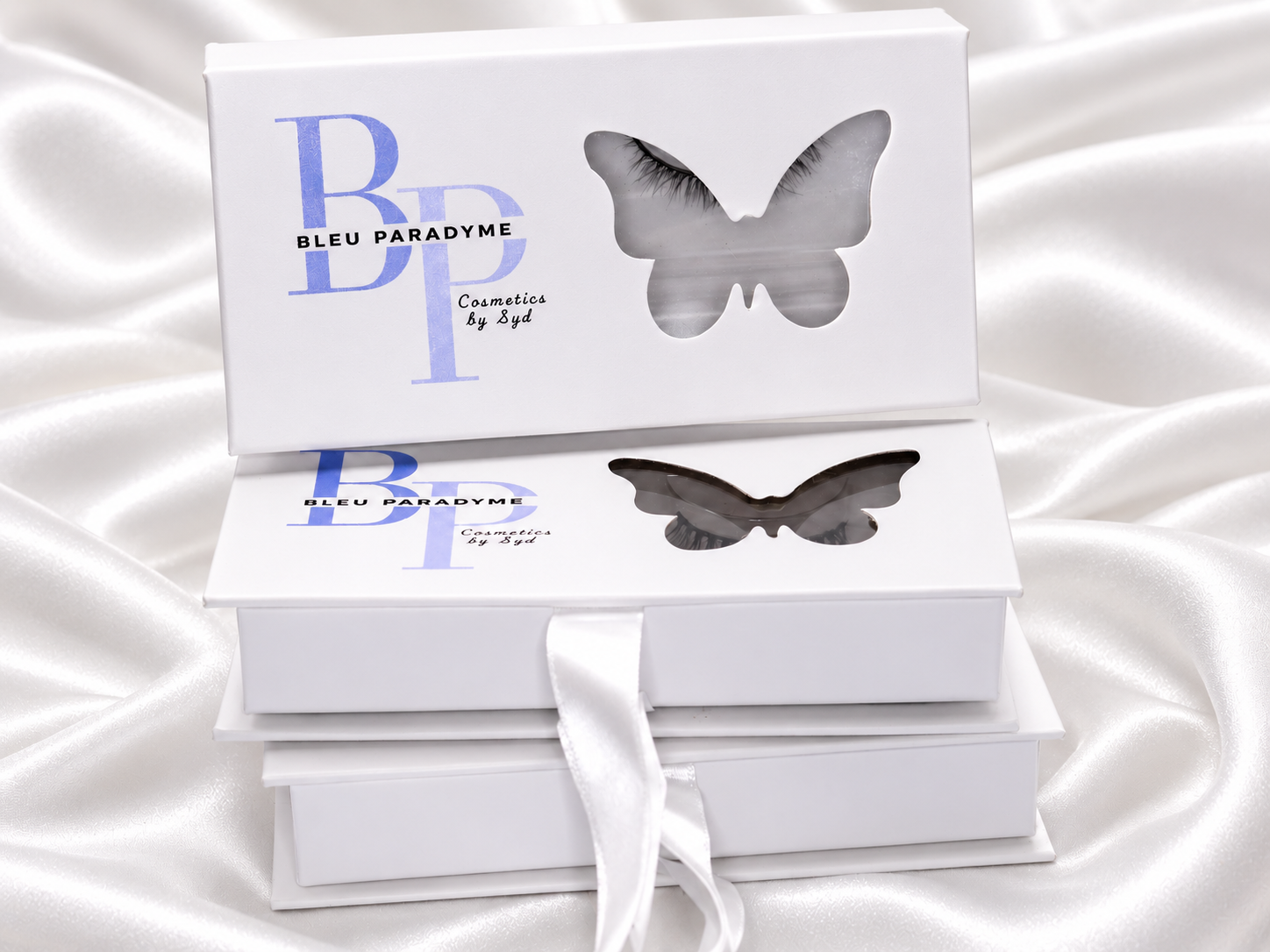 Bleu Paradyme butterfly lash packaging